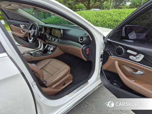 Mercedes-Benz E-Class W213 id 4502841 из Кореи 18