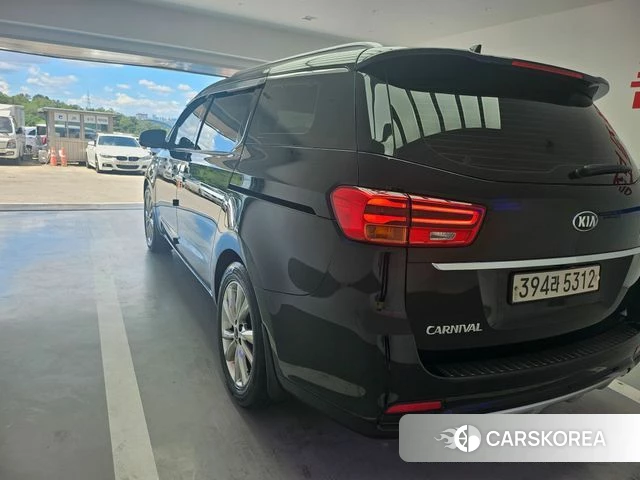 Kia The New Carnival id 4225474 из Кореи 18