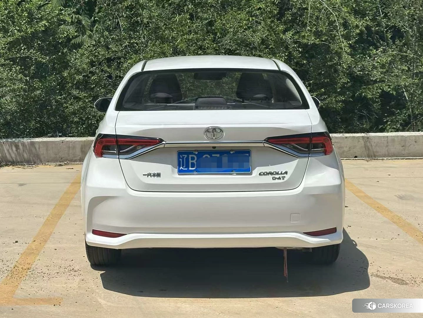 Toyota Corolla id 4426772 из Китая 8