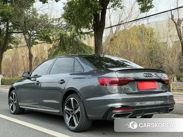 Audi A4L id 4260437 из Китая 19