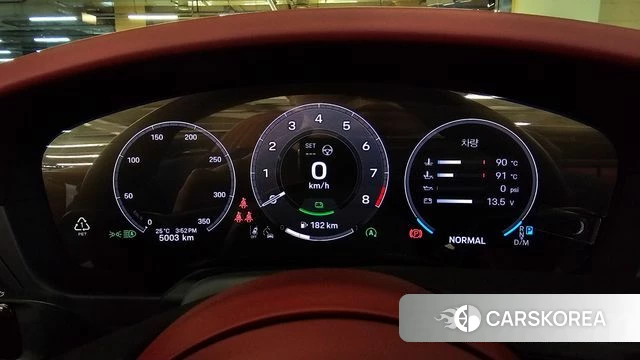Porsche 911(992) id 4511097 из Кореи 18