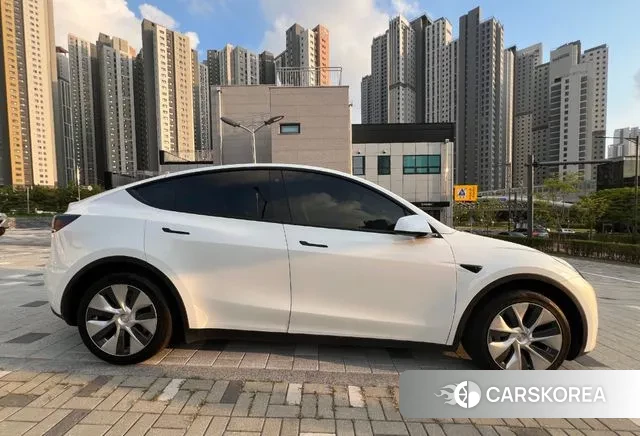 Tesla Model Y id 3400965 из Кореи 11