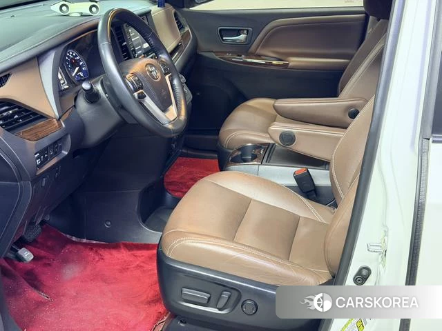 Toyota Sienta id 4239704 из Китая 8