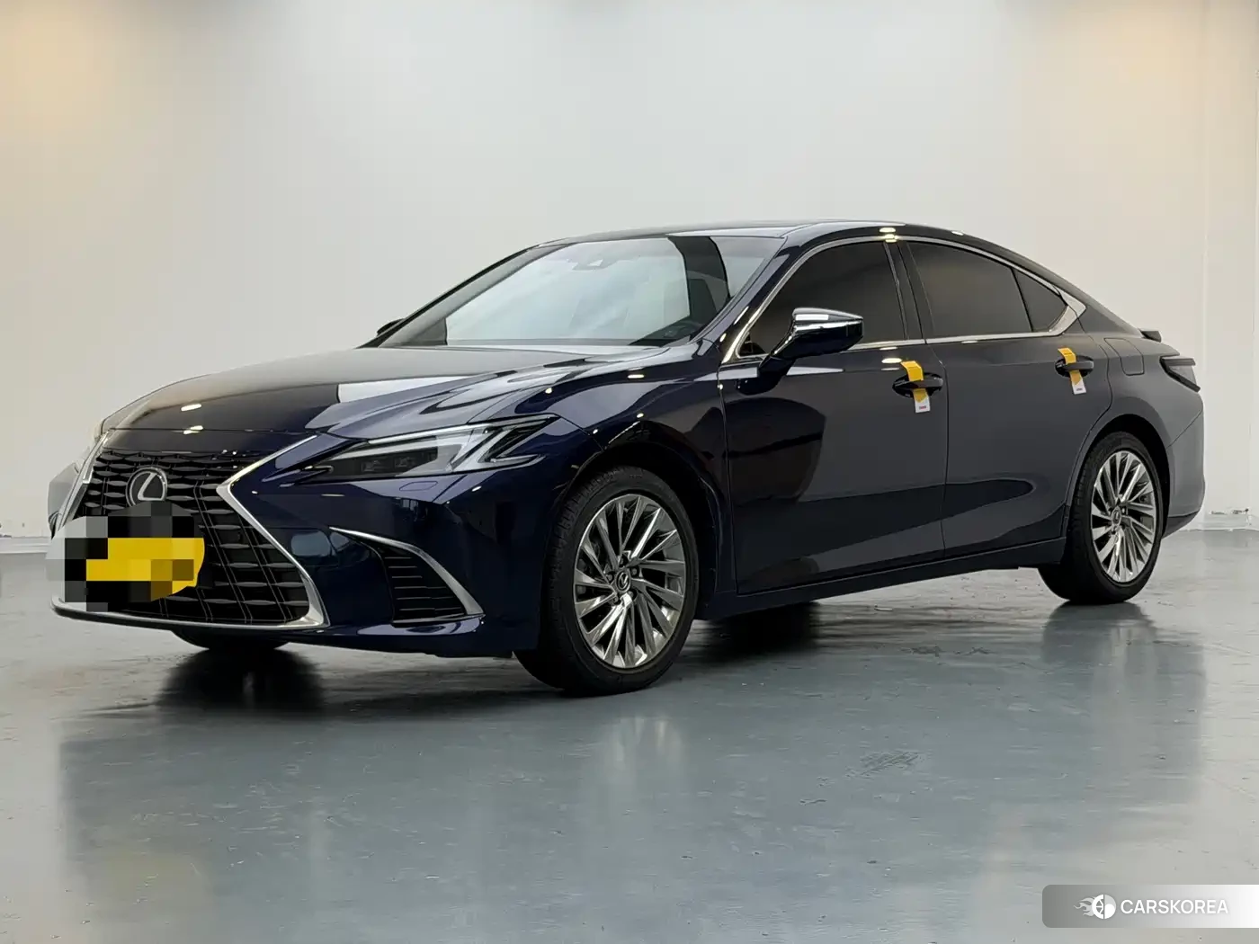 Lexus ES id 4644529 из Китая 17