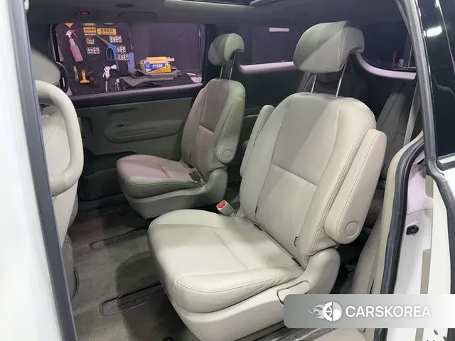 Kia The New Carnival id 3402848 из Кореи 18