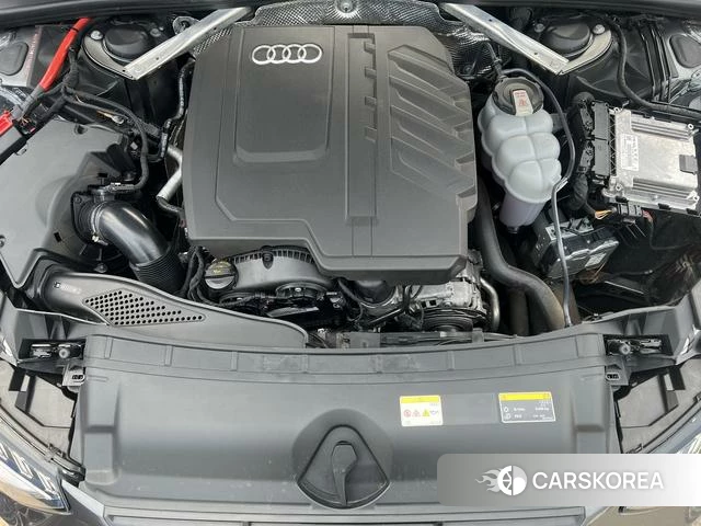 Audi A4L id 4259373 из Китая 8