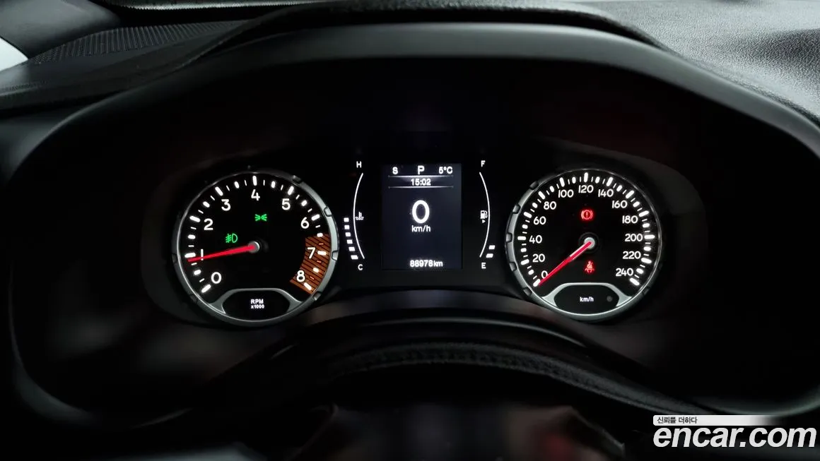 Jeep Renegade id 2177930 из Кореи 18