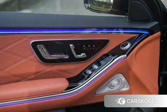 Mercedes-Benz Maybach S-class id 4260074 из Китая 20