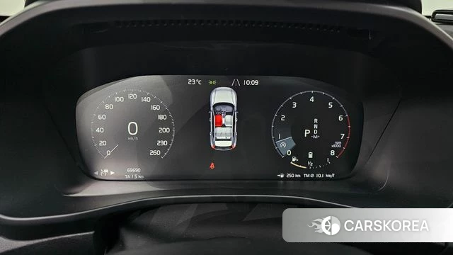 Volvo XC40 id 4534564 из Кореи 29