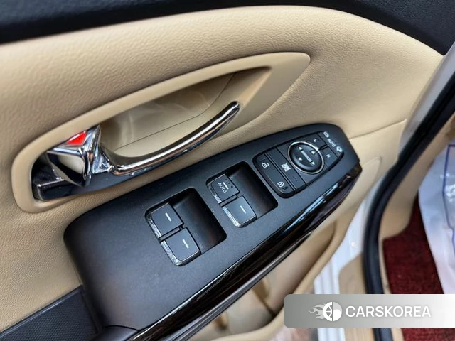 Kia The New Carnival id 4662400 из Кореи 18
