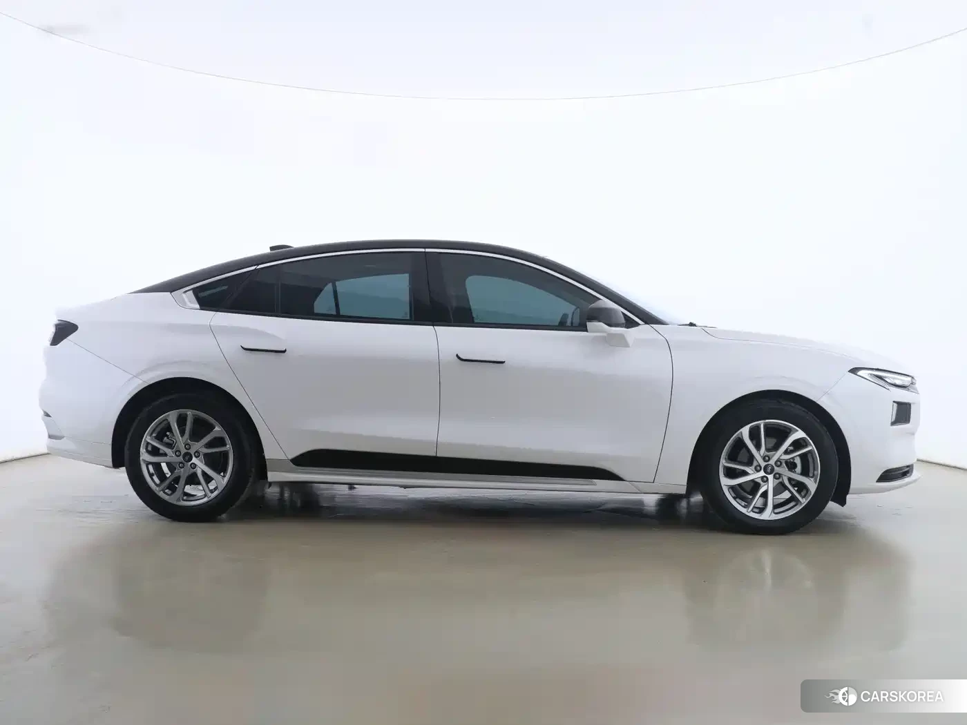 Ford Mondeo id 4559737 из Китая 12