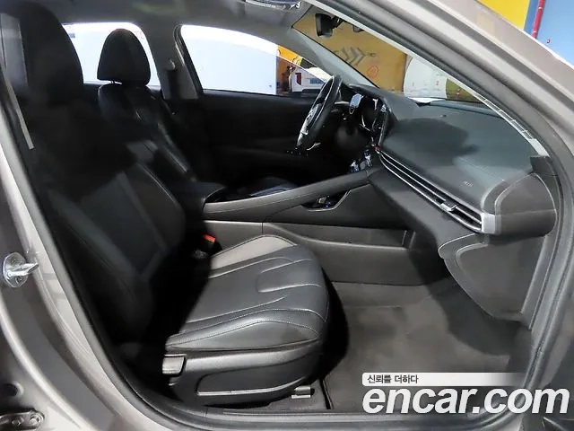 Hyundai Avante Hybrid (CN7) id 2880532 из Кореи 18