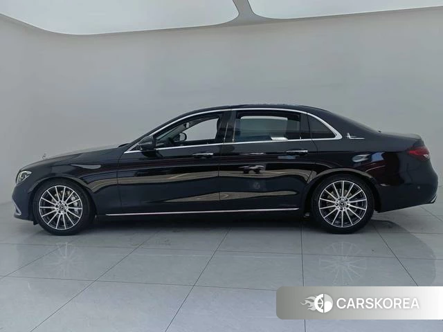 Mercedes-Benz E-class id 4276712 из Китая 14
