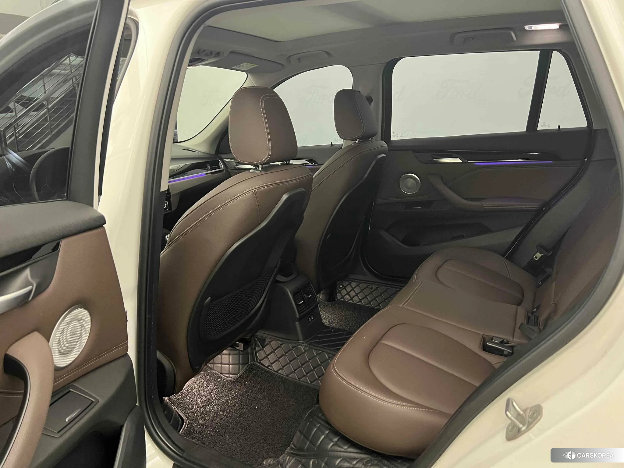 BMW X1 id 4504740 из Китая 8