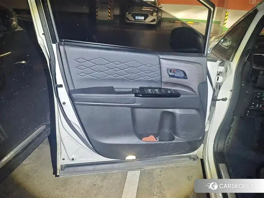Honda Elysion id 4546166 из Китая 14