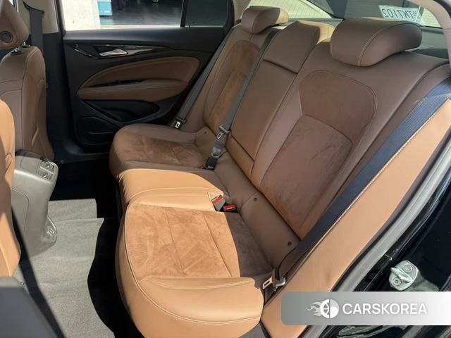 Buick Regal id 3920807 из Китая 24
