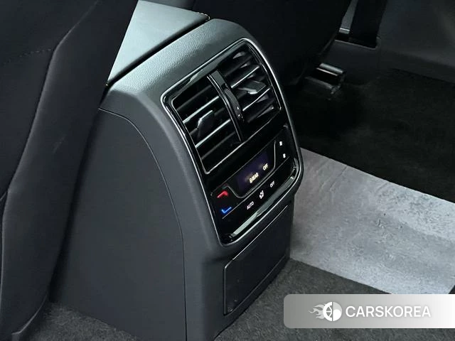 Volkswagen CC id 4207507 из Китая 28