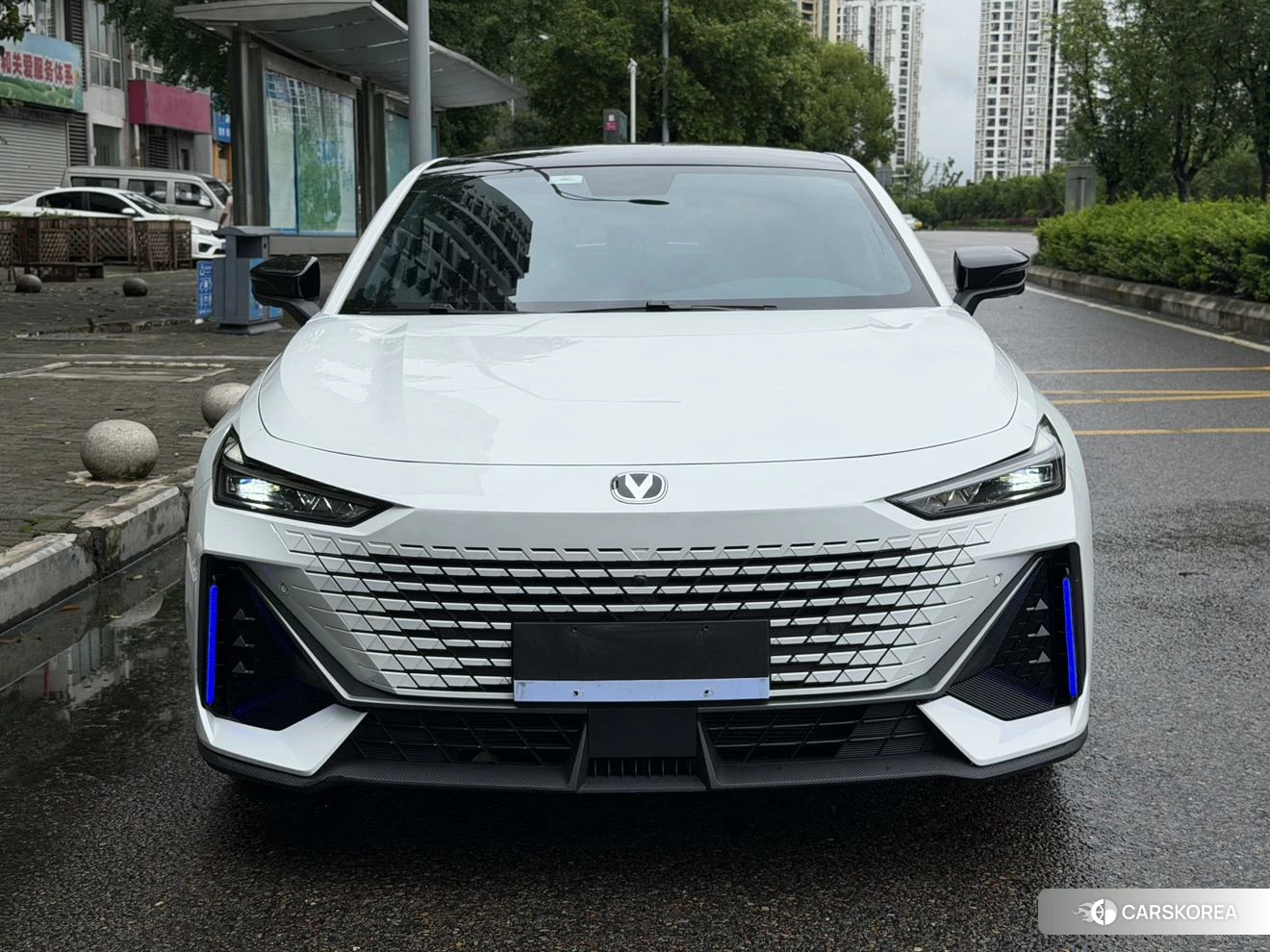 Chang'an UNI-V id 4513929 из Китая 8