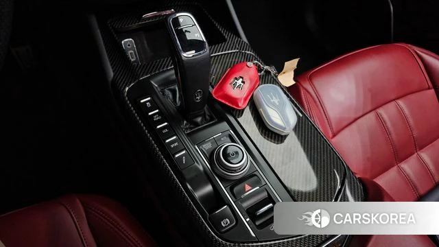 Maserati Levante id 3892262 из Кореи 18