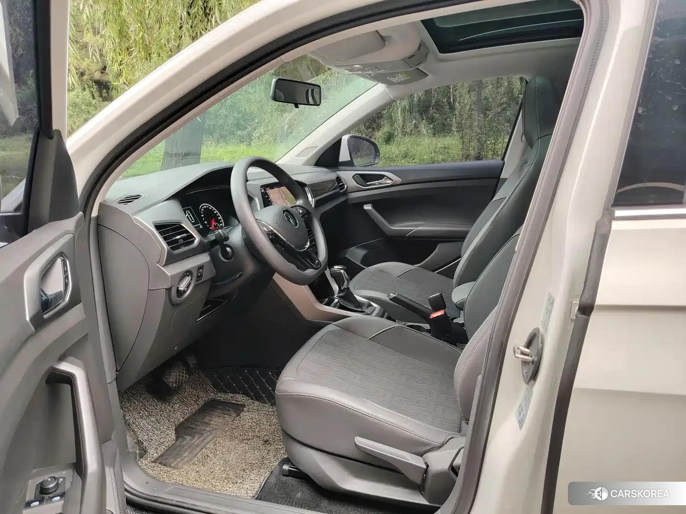 Volkswagen T-Cross id 4546565 из Китая 13