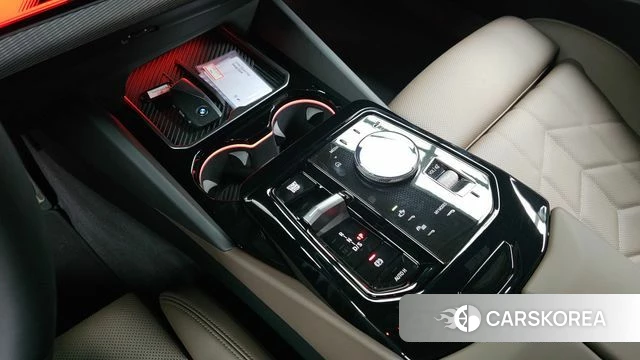 BMW 5 Series (G60) id 4691104 из Кореи 30