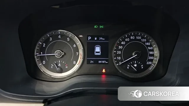 Hyundai Venue id 3561914 из Кореи 18