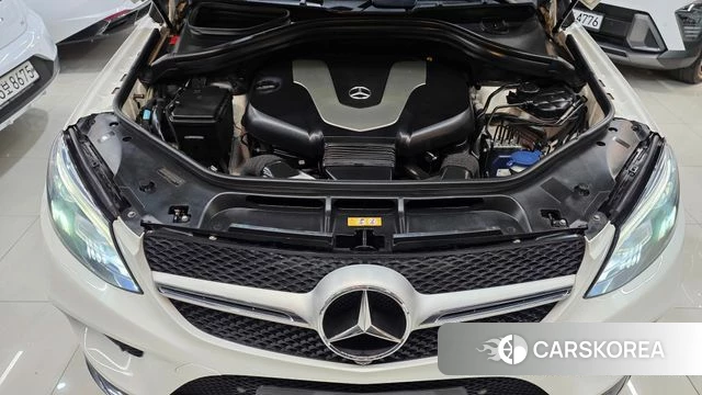 Mercedes-Benz GLE - Class W166 id 4465701 из Кореи 18