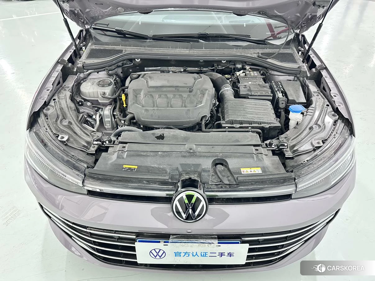 Volkswagen Passat id 4461963 из Китая 8