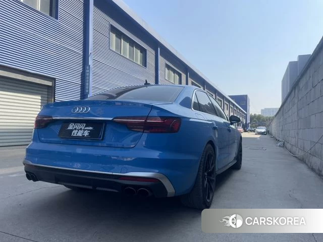 Audi S4 id 4277738 из Китая 15
