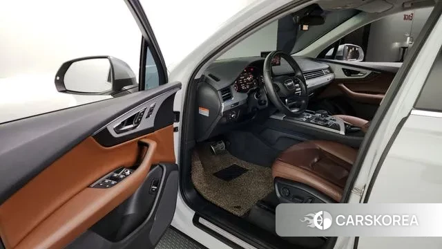 Audi Q7 (4M) id 3380165 из Кореи 16