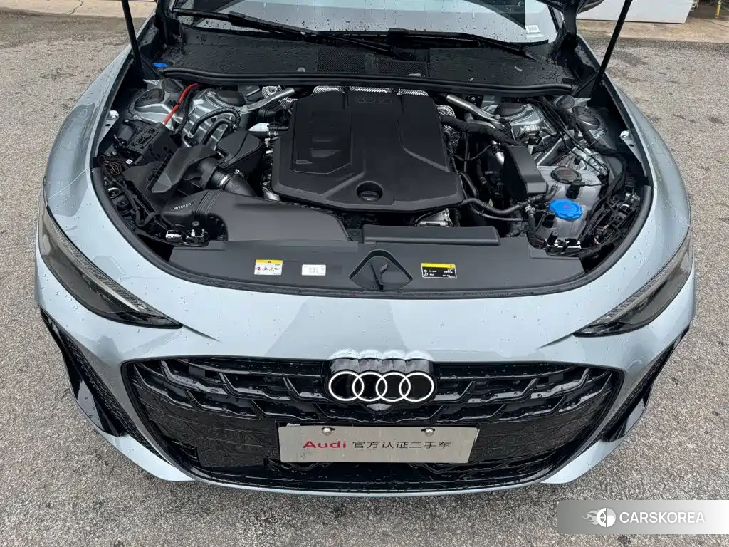 Audi A6L id 4649344 из Китая 27