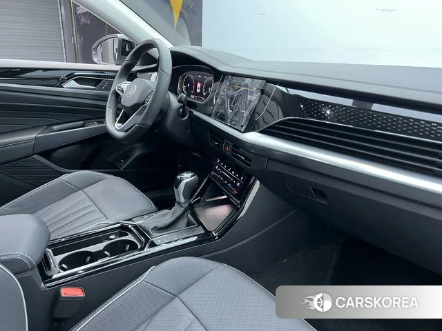 Volkswagen Passat id 4207409 из Китая 29