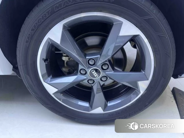 Audi Q3 id 4380479 из Китая 21
