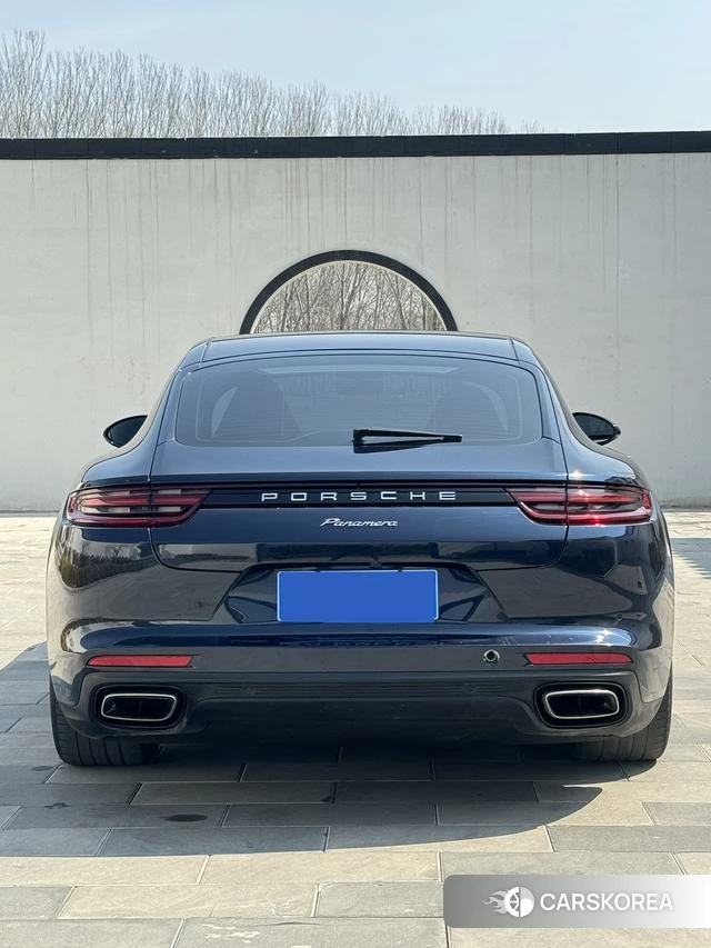 Porsche Panamera id 3857845 из Китая 8