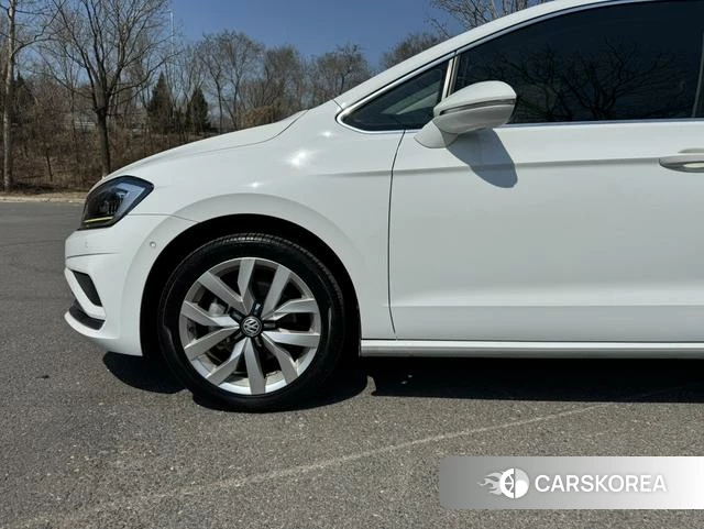 Volkswagen Golf*Jiayu id 4213617 из Китая 26