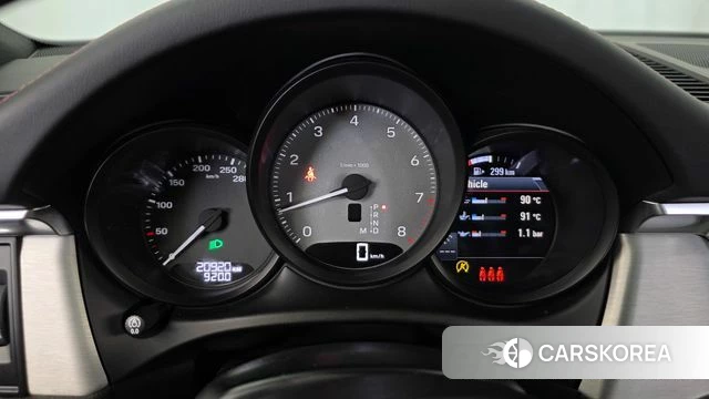Porsche Macan id 4329849 из Кореи 31