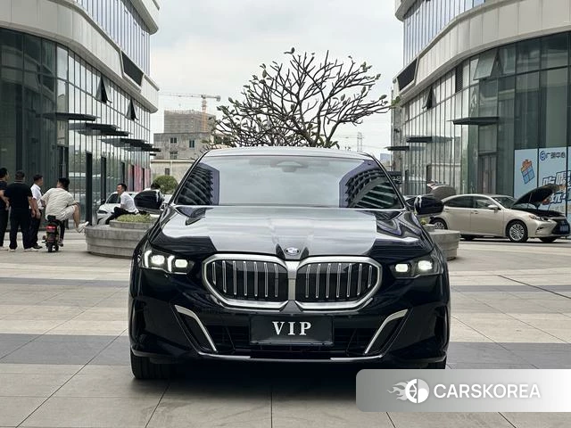 BMW 5 series id 4348591 из Китая 30