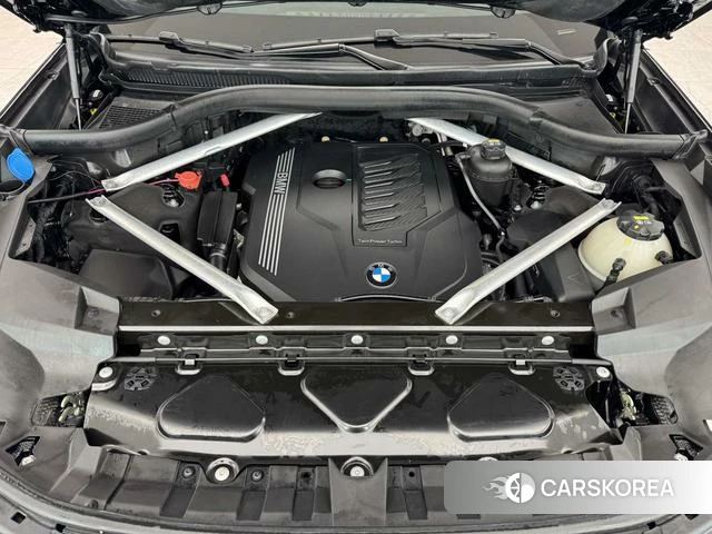 BMW X7 id 4258716 из Китая 29
