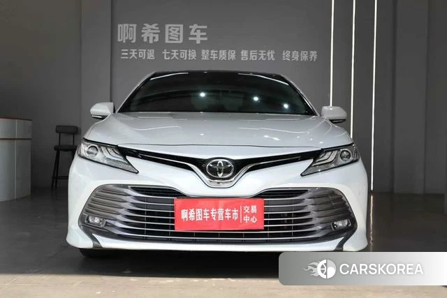 Toyota Camry id 4220611 из Китая 8