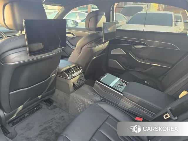 Audi A8 (D5) id 3585841 из Кореи 8