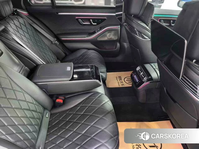 Mercedes-Benz S-class id 4256975 из Китая 14