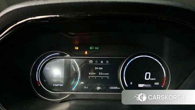 Kia Niro EV id 3860081 из Кореи 18