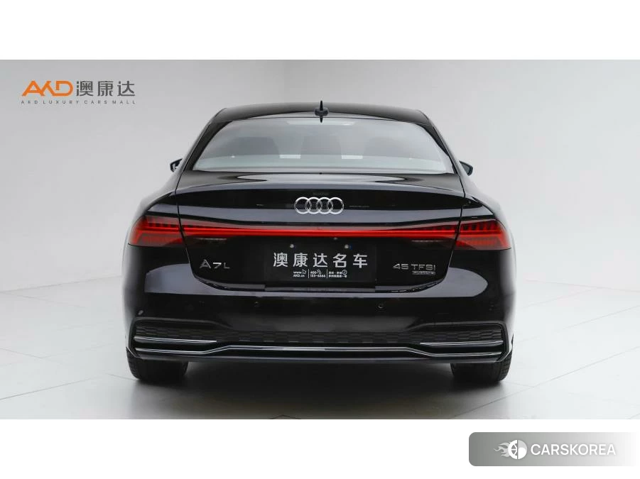 Audi A7L id 4510366 из Китая 8