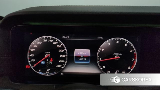 Mercedes-Benz E-Class W213 id 4310788 из Кореи 33