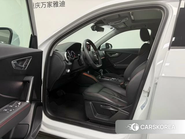 Audi Q2L id 3856032 из Китая 14