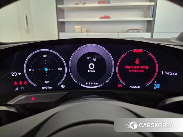 Porsche Taycan id 3744996 из Кореи 10