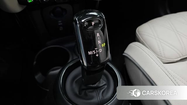 Mini Cooper S id 4726217 из Кореи 31