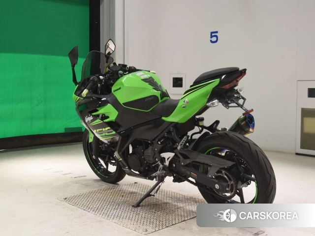 Kawasaki NINJA 400 id 4405489 из Японии 8