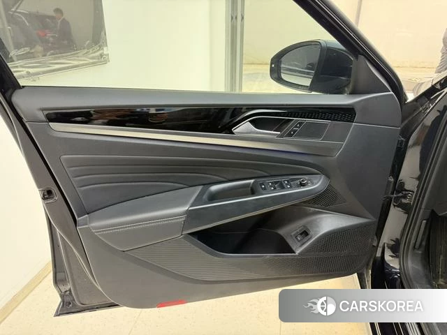 Volkswagen Passat id 4219754 из Китая 20