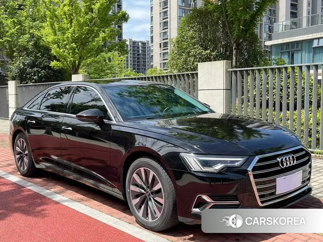 Audi A6L id 4328540 из Китая 8